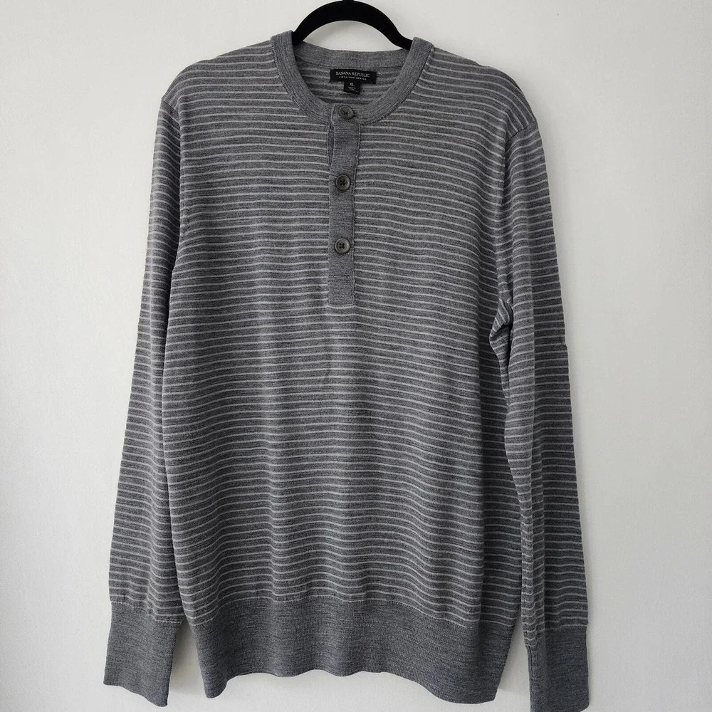 Banana Republic Extra‎ Fine Merino Wool 1/4 button gray sweater mens size XL